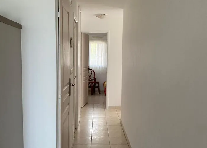 - T3 - 6 Personnes - Golf Cap D'agde Апартаменти